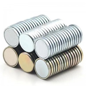 Single side magnet
