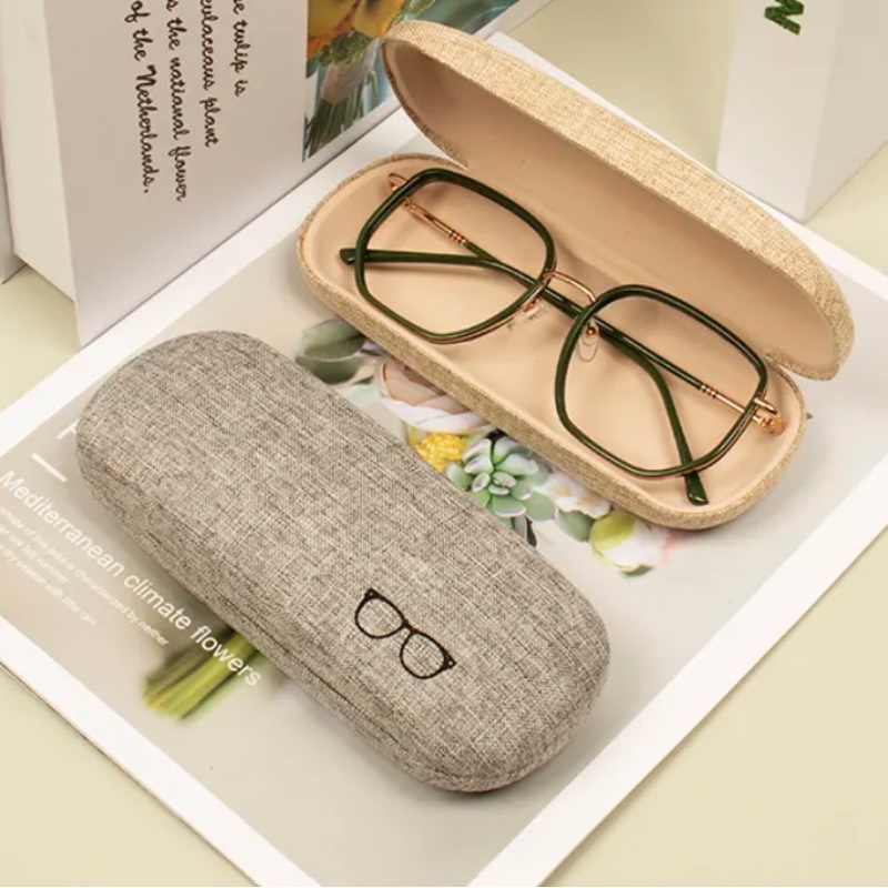 PACKAGING MAGNET